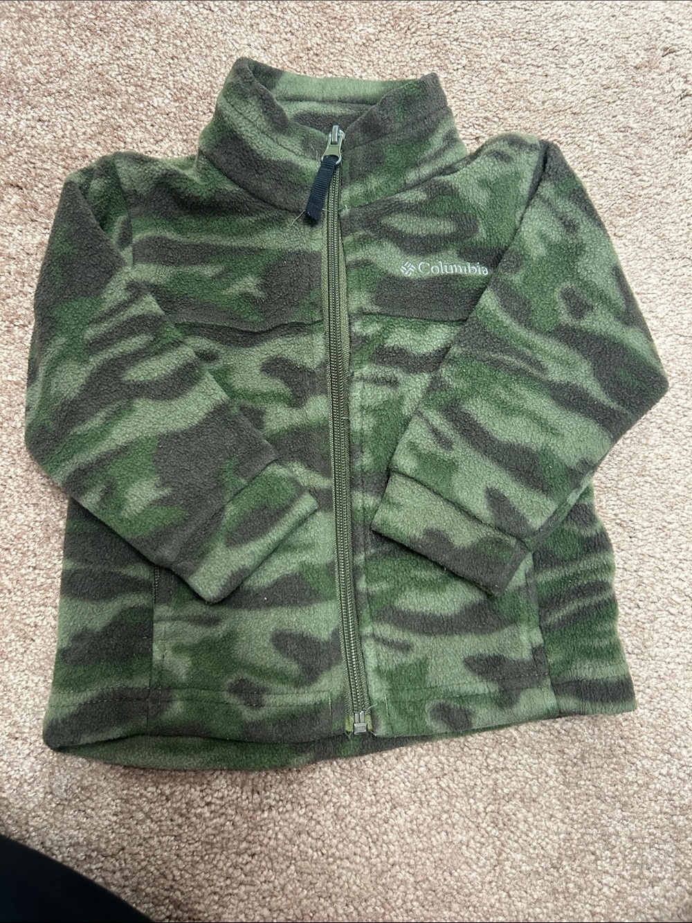Columbia Olive & Dark Green Camouflage Fleece Jacket bin d28